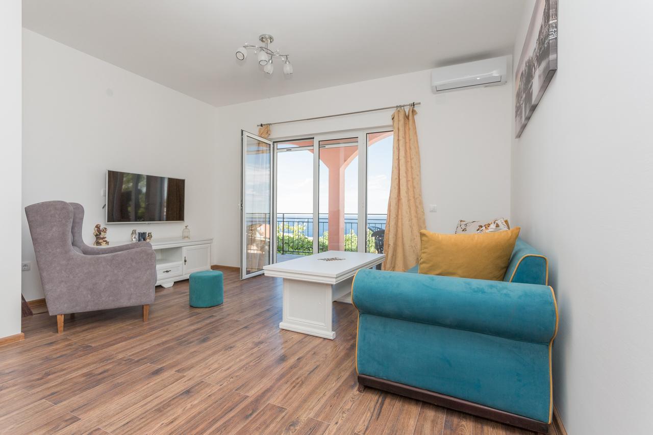 Apartments Natasa Sveti Stefan Esterno foto